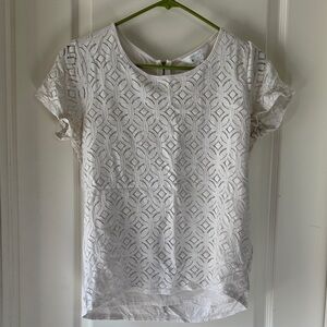 Market & Spruce Ivory Patterned Short Sleeve Top / M18